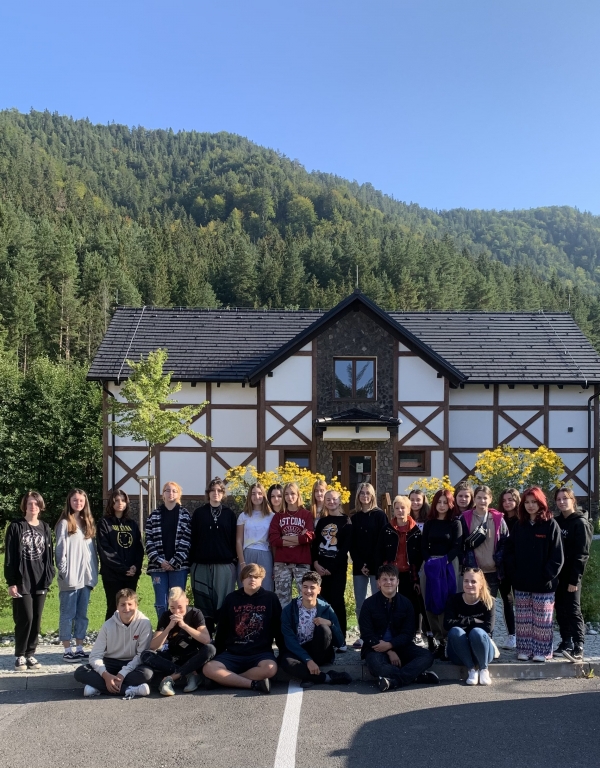 TEAM BUILDING CAMP 2021